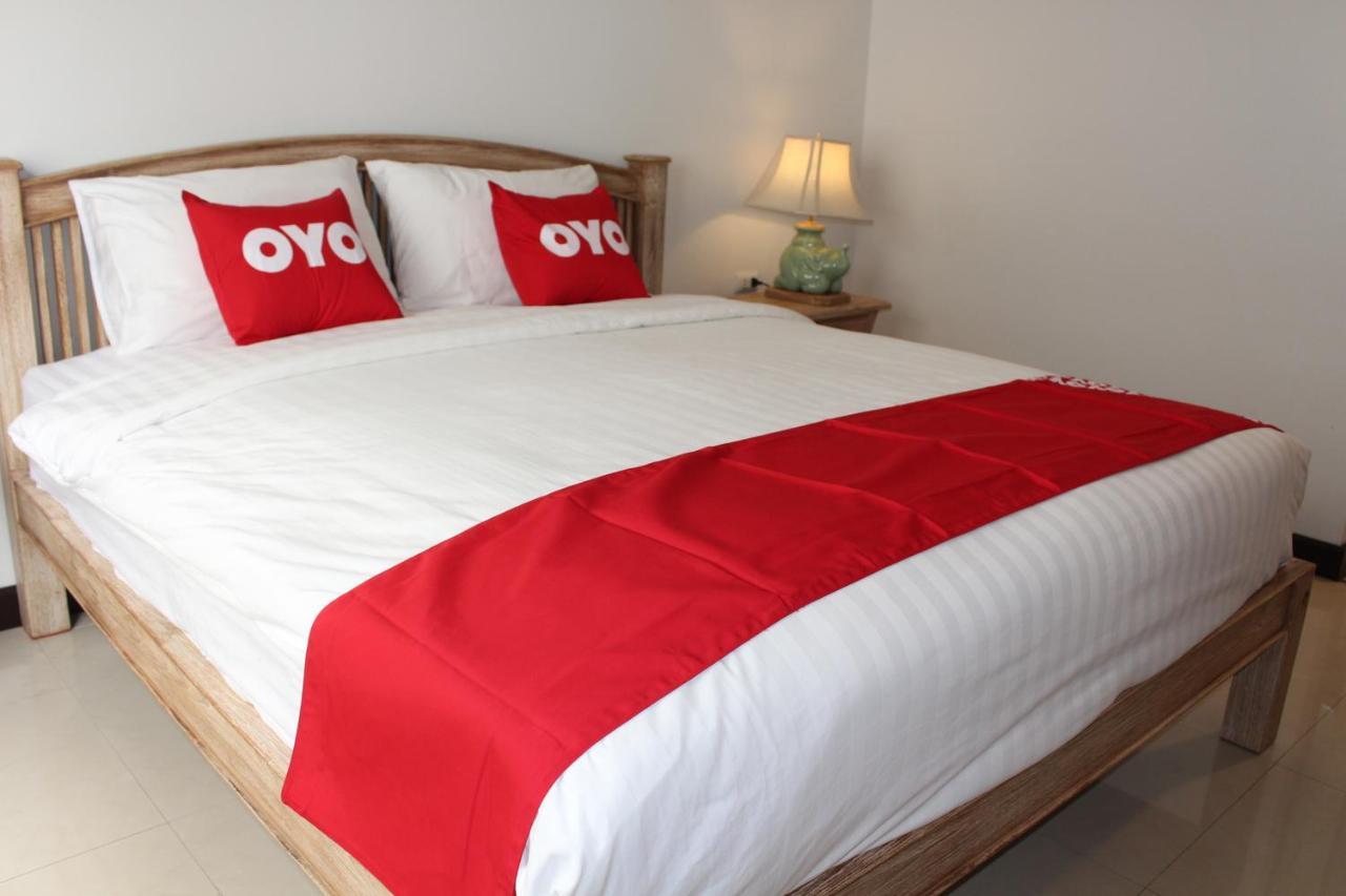 Oyo 75409 Premium The Family Hotel Чиангмай Экстерьер фото