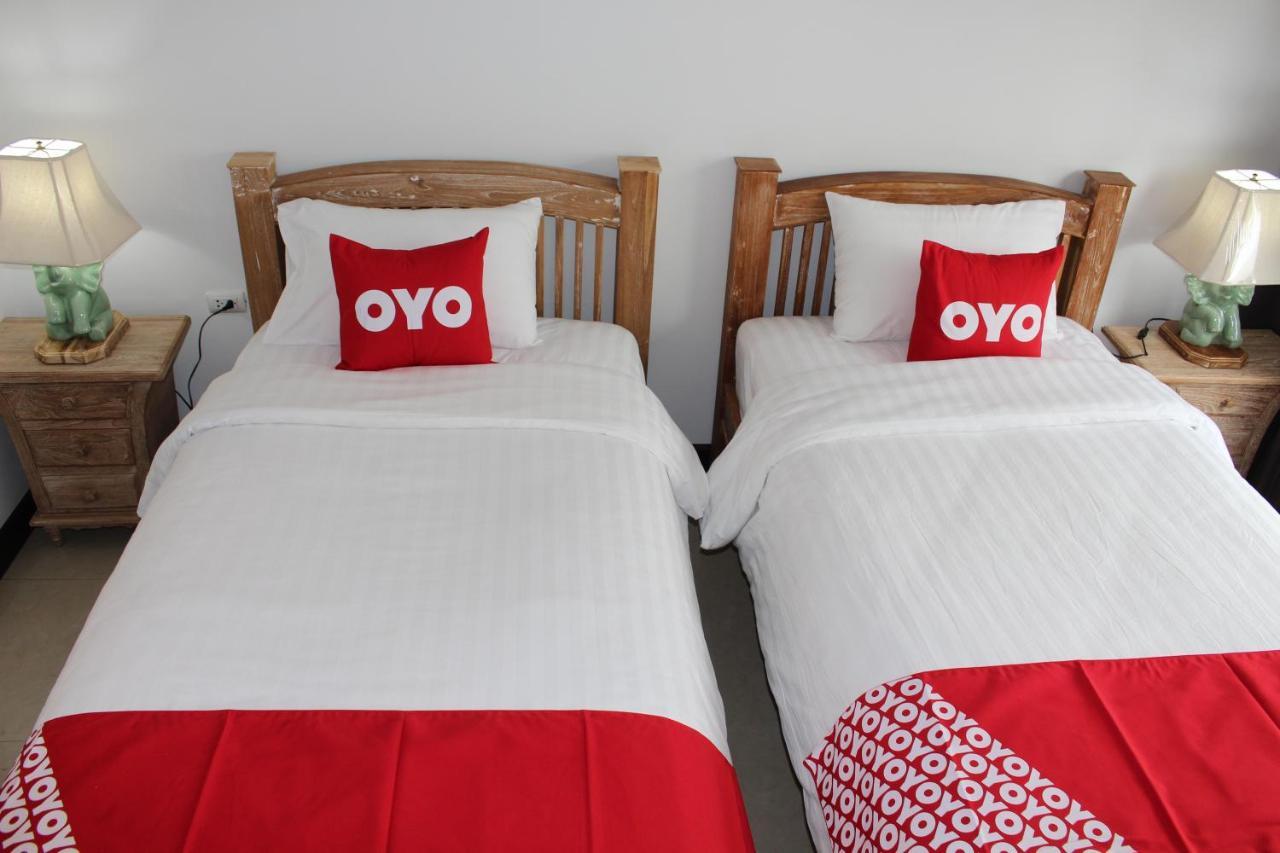 Oyo 75409 Premium The Family Hotel Чиангмай Экстерьер фото