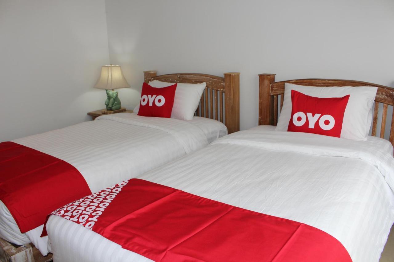 Oyo 75409 Premium The Family Hotel Чиангмай Экстерьер фото